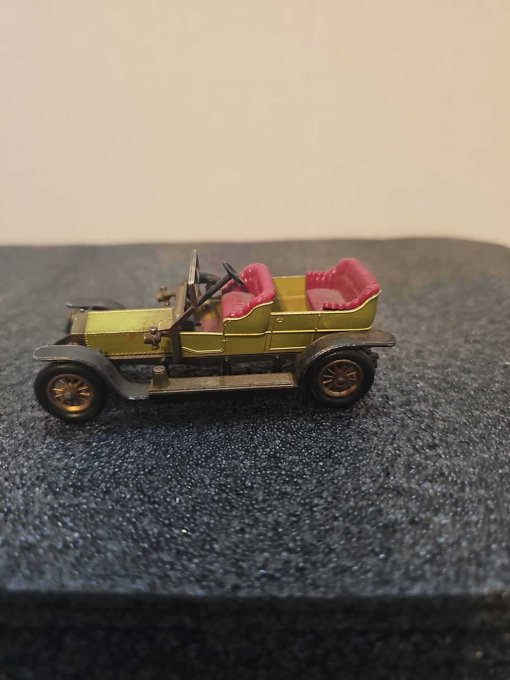 1969 Vintage Matchbox Models Of Yesteryear Y-10 1906 Rolls Royce Silver Ghost